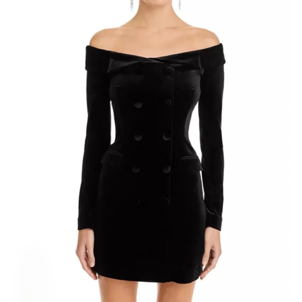 L'AGENCE NWT Black Velvet Double-Breasted Blazer Cocktail Dress Sz 0 - Picture 3 of 10